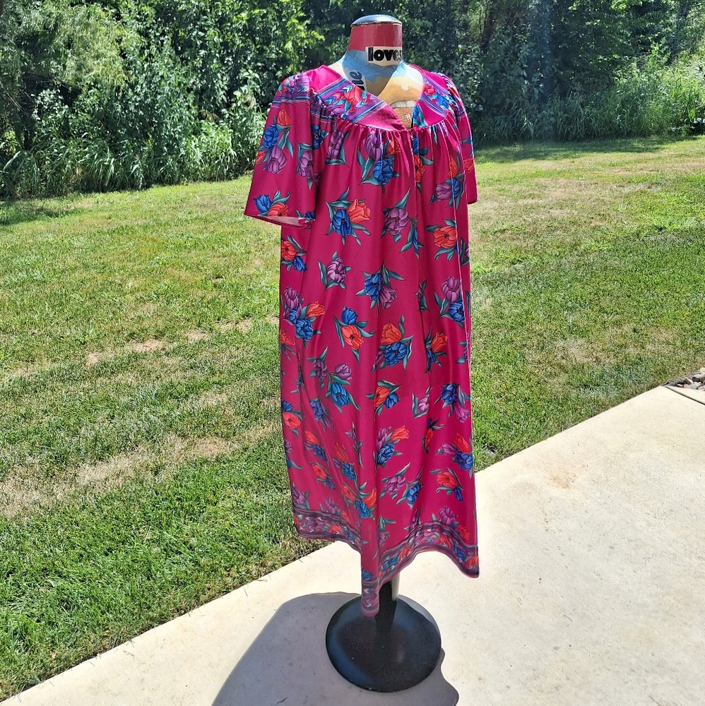 Vintage 1960s 1970s Granada Usa Nightgown Housedr… - image 1